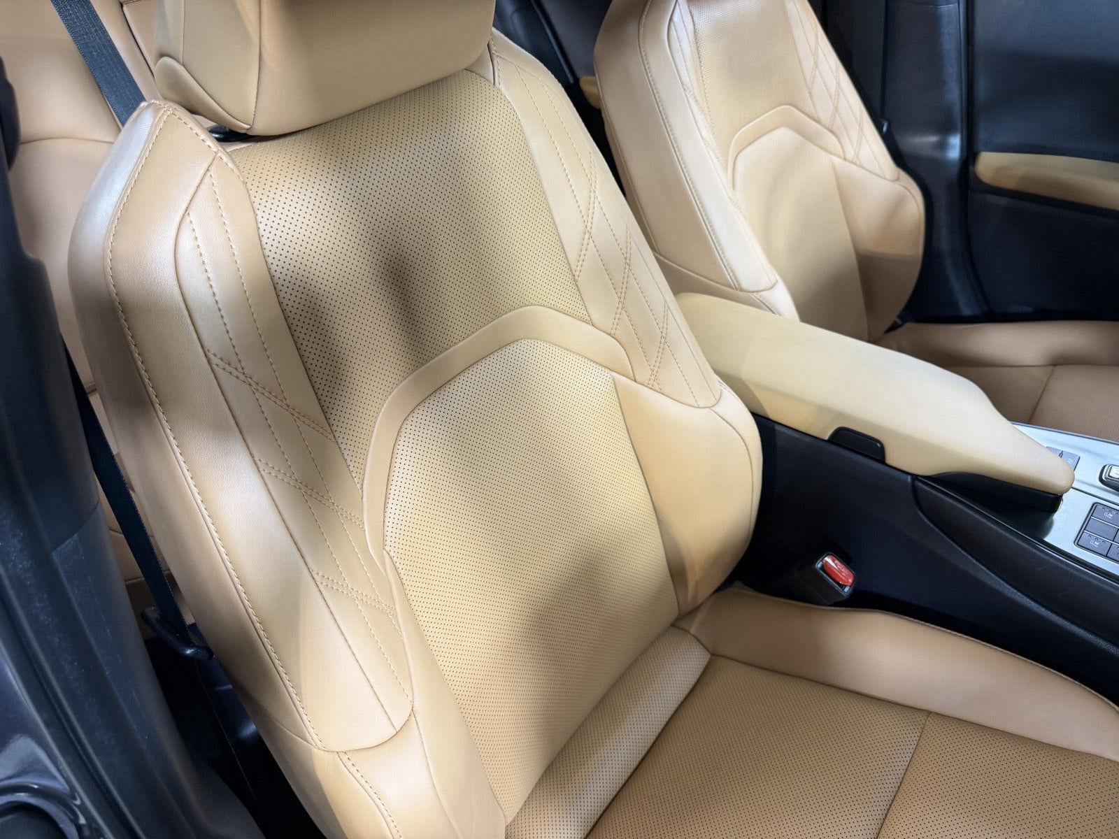 2025 Lexus UX UX 300h Premium