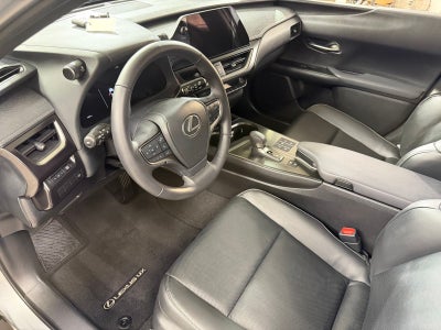 2026 Lexus UX 300h Premium
