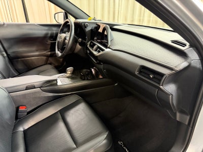 2026 Lexus UX 300h Premium
