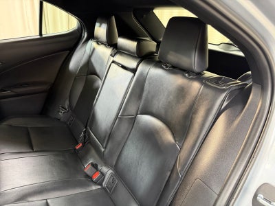 2026 Lexus UX 300h Premium