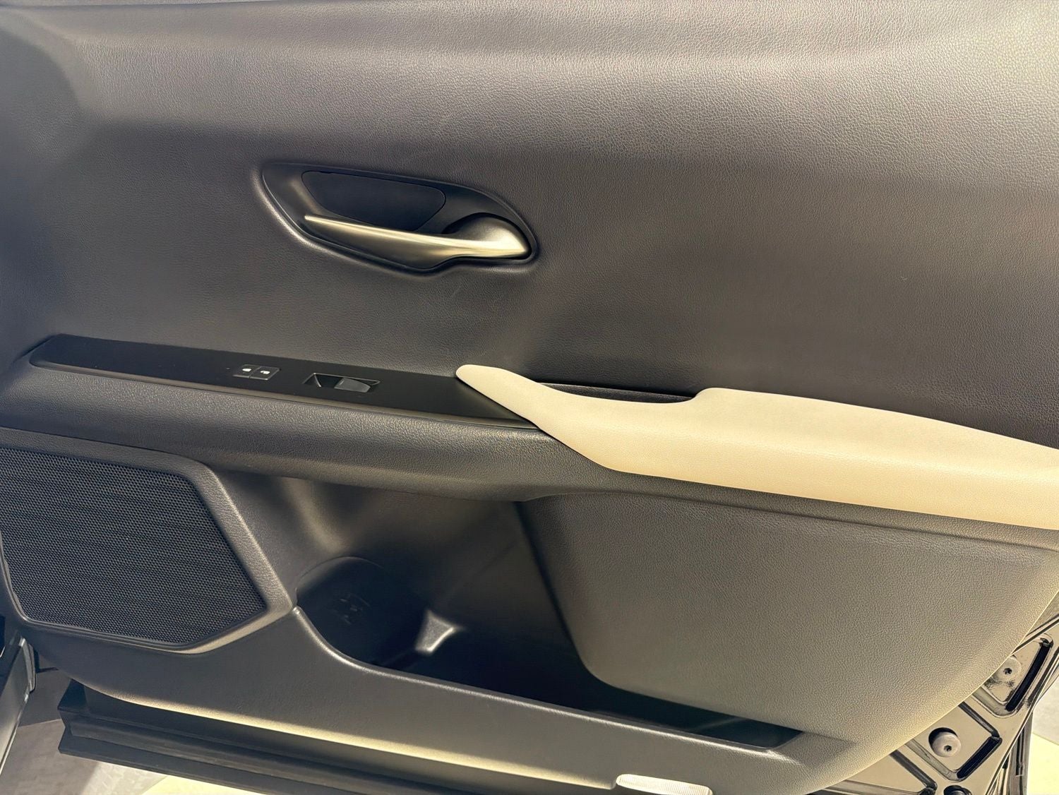 2019 Lexus UX 200 Base