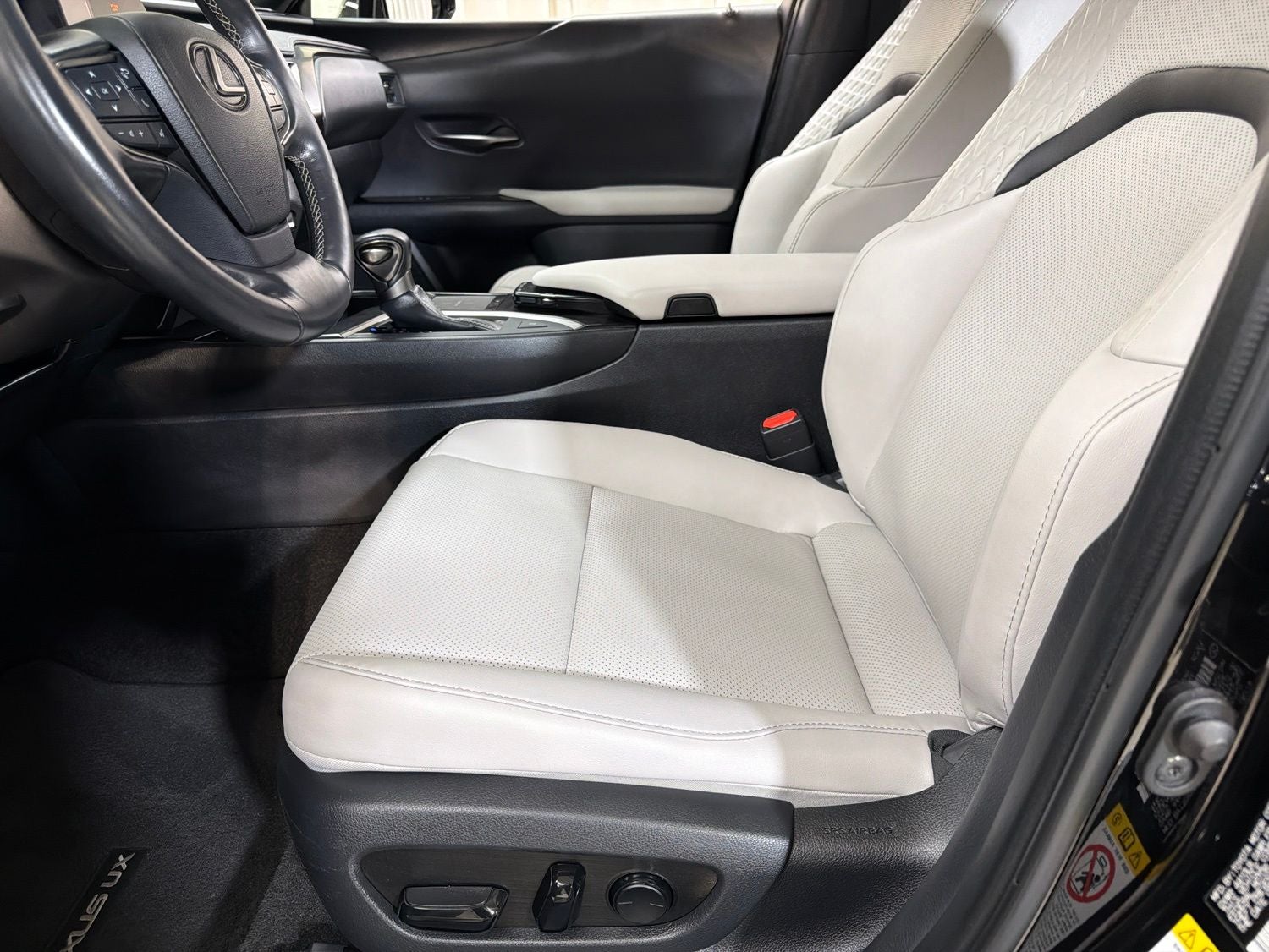 2019 Lexus UX 200 Base