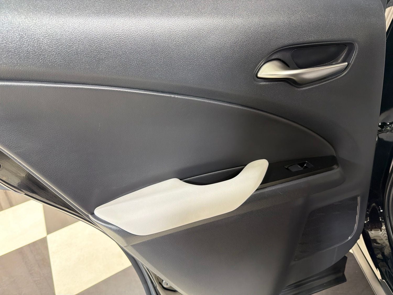 2019 Lexus UX 200 Base