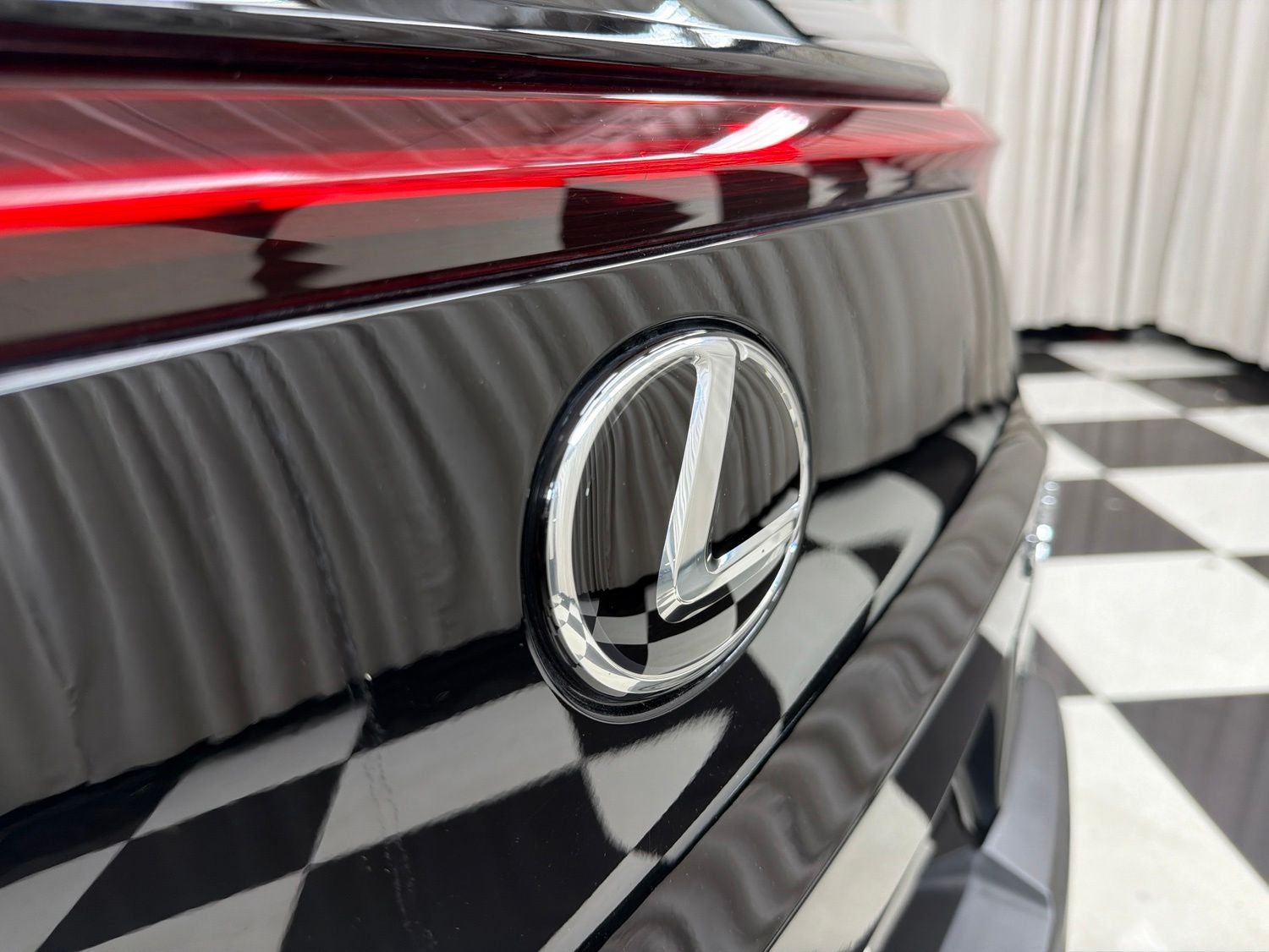 2019 Lexus UX 200 Base