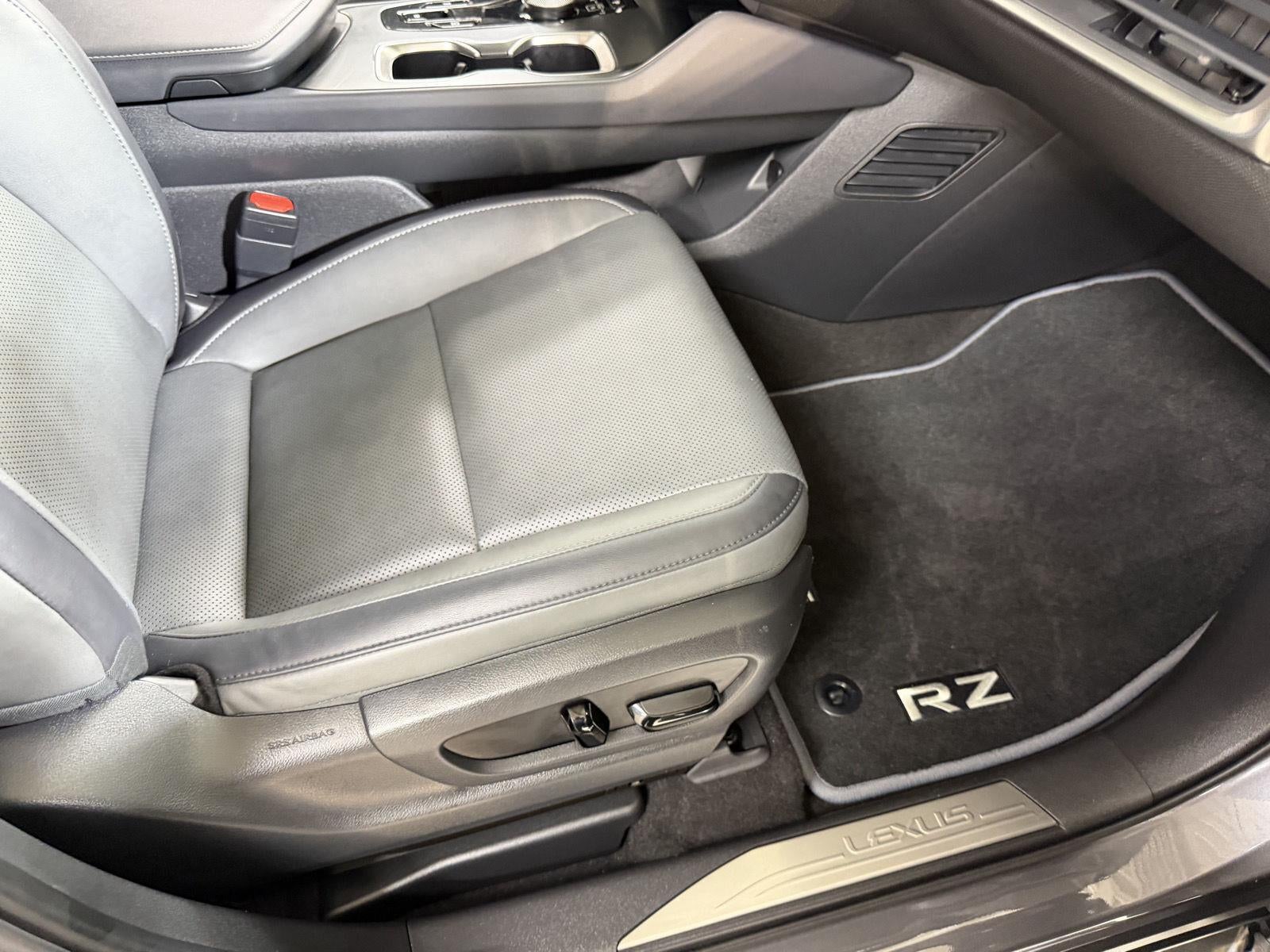 2023 Lexus RZ RZ 450e Premium