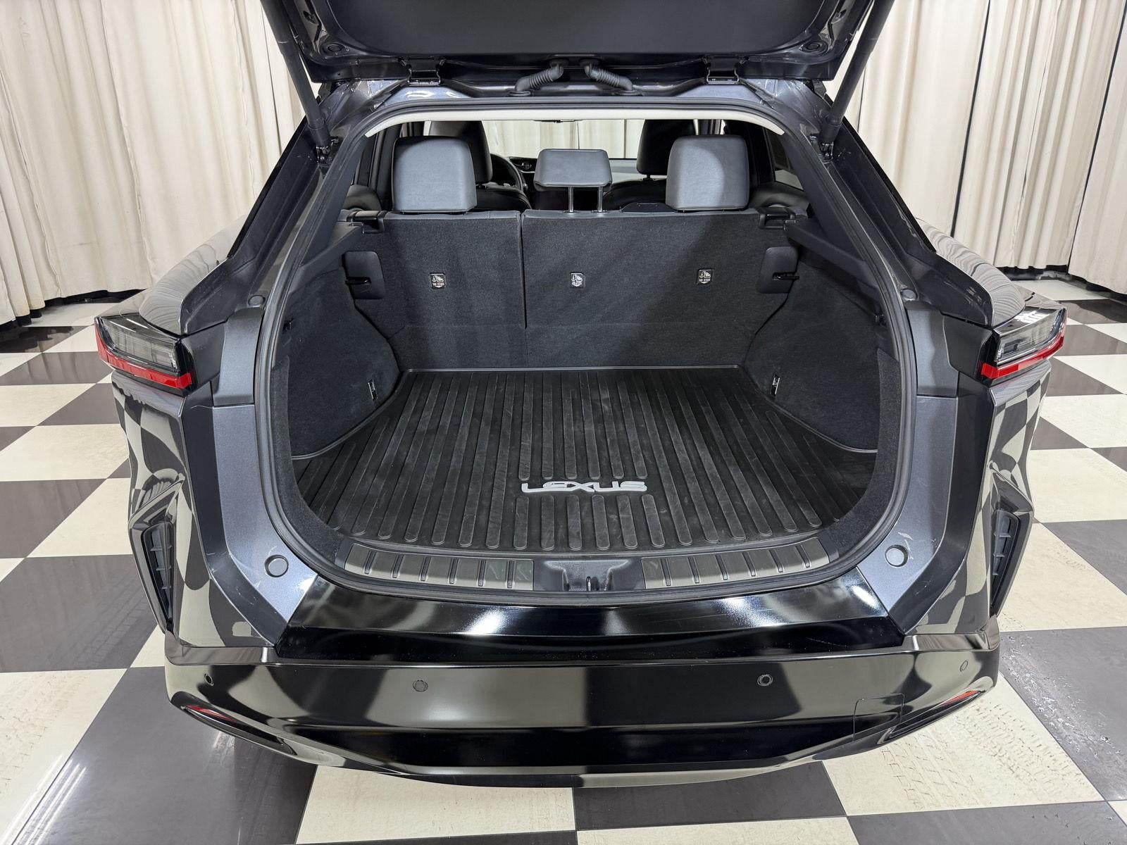 2023 Lexus RZ RZ 450e Premium