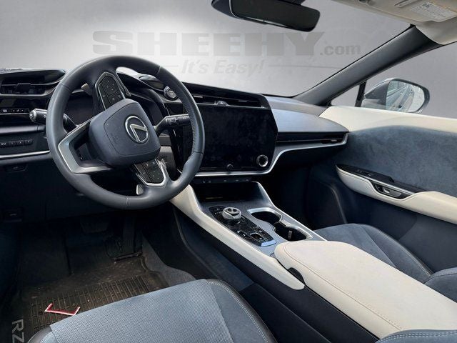 2023 Lexus RZ 450e Luxury