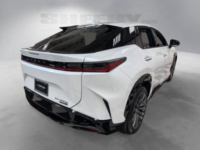 2023 Lexus RZ 450e Luxury