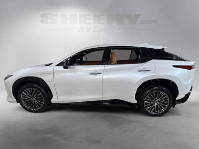 2023 Lexus RZ 450e Luxury