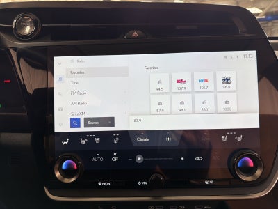 2023 Lexus RZ 450e Luxury