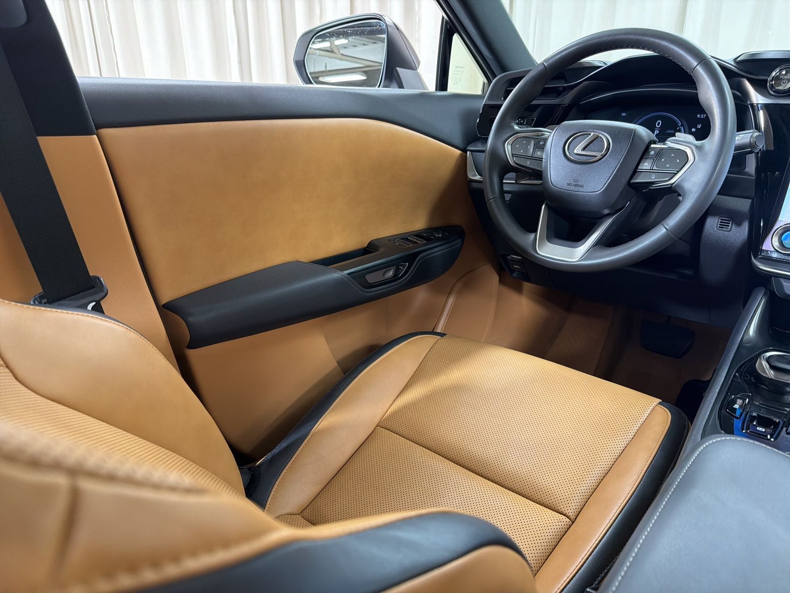 2023 Lexus RZ 450e Premium