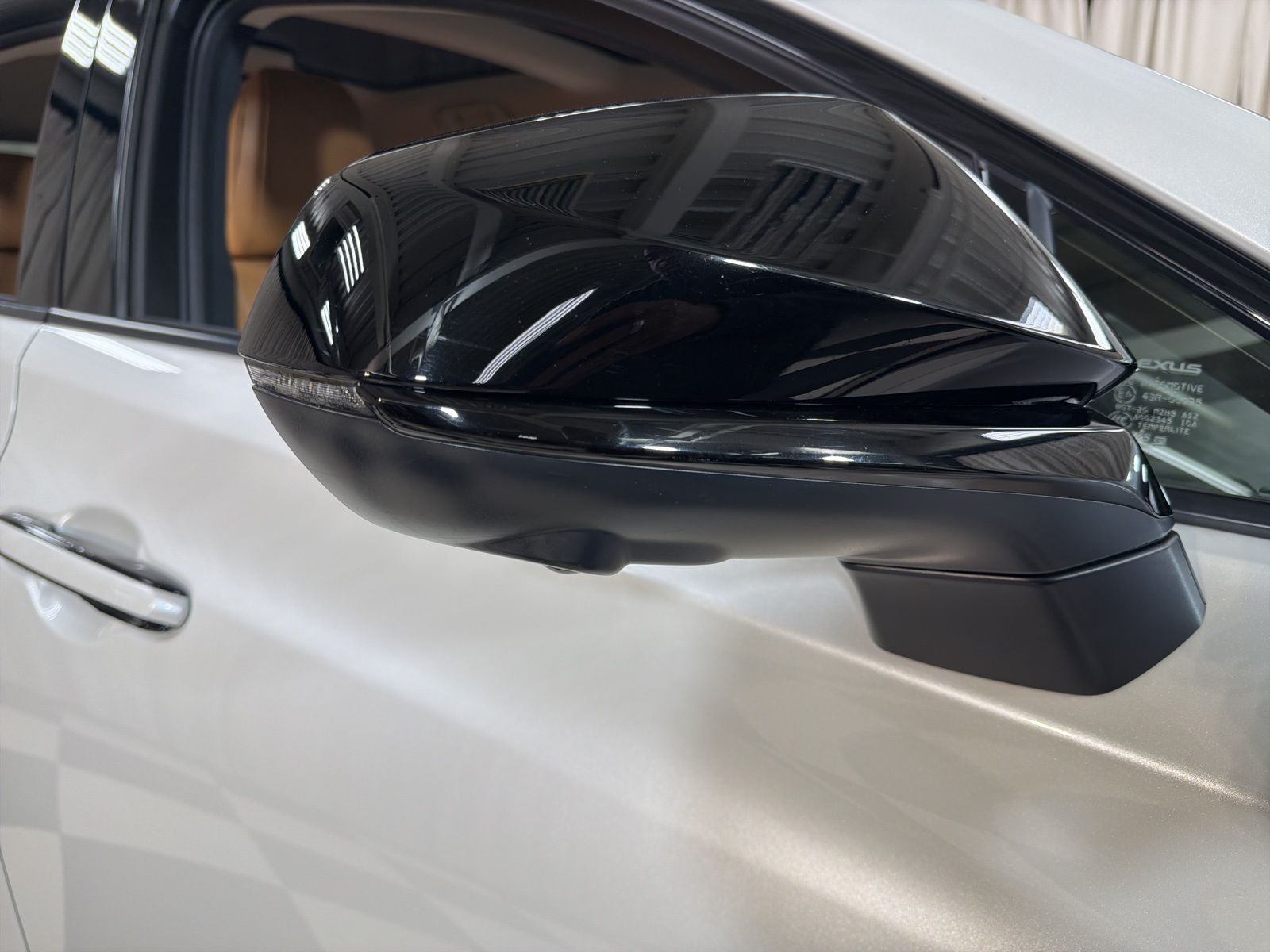 2023 Lexus RZ 450e Premium