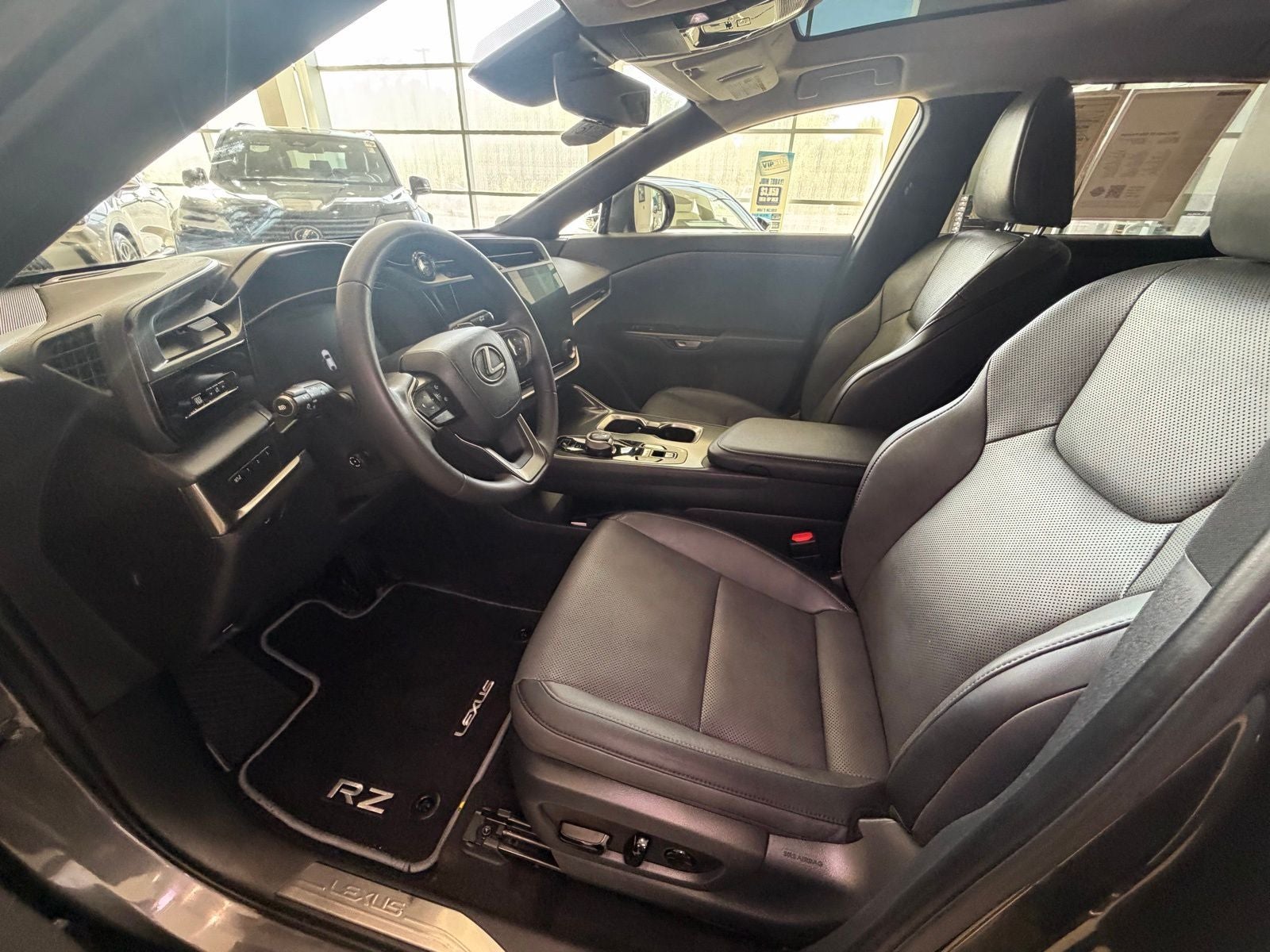 2023 Lexus RZ 450e Premium