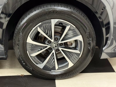 2023 Lexus RZ 450e Premium