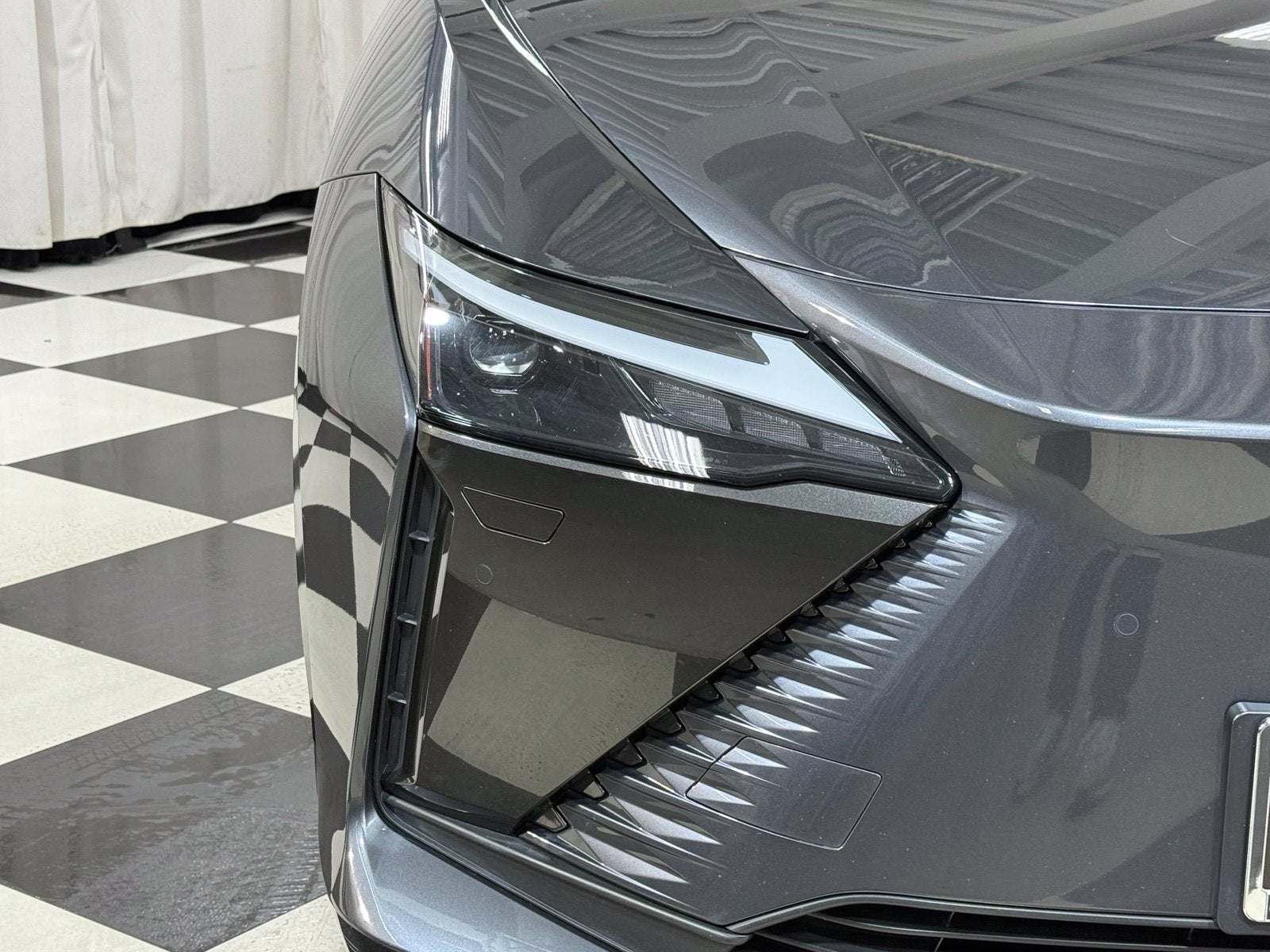 2023 Lexus RZ 450e Premium