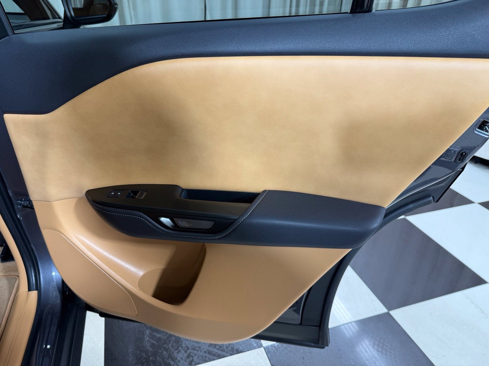 2023 Lexus RZ 450e Premium