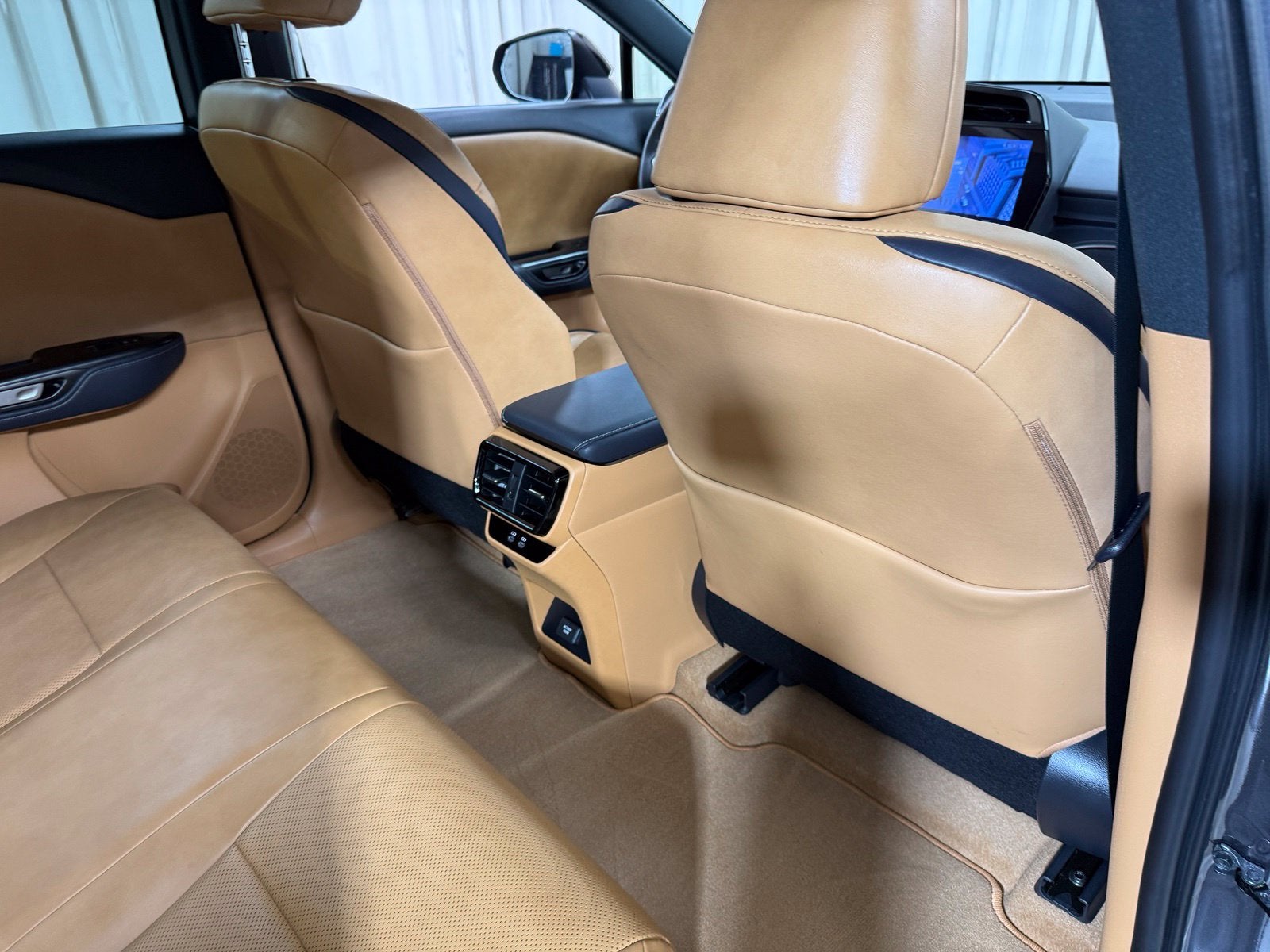 2023 Lexus RZ 450e Premium