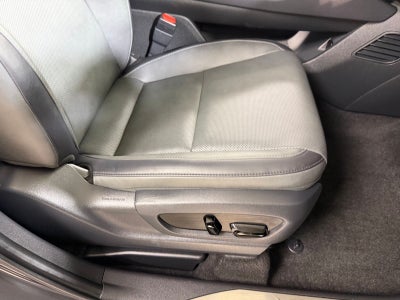 2023 Lexus RZ 450e Premium