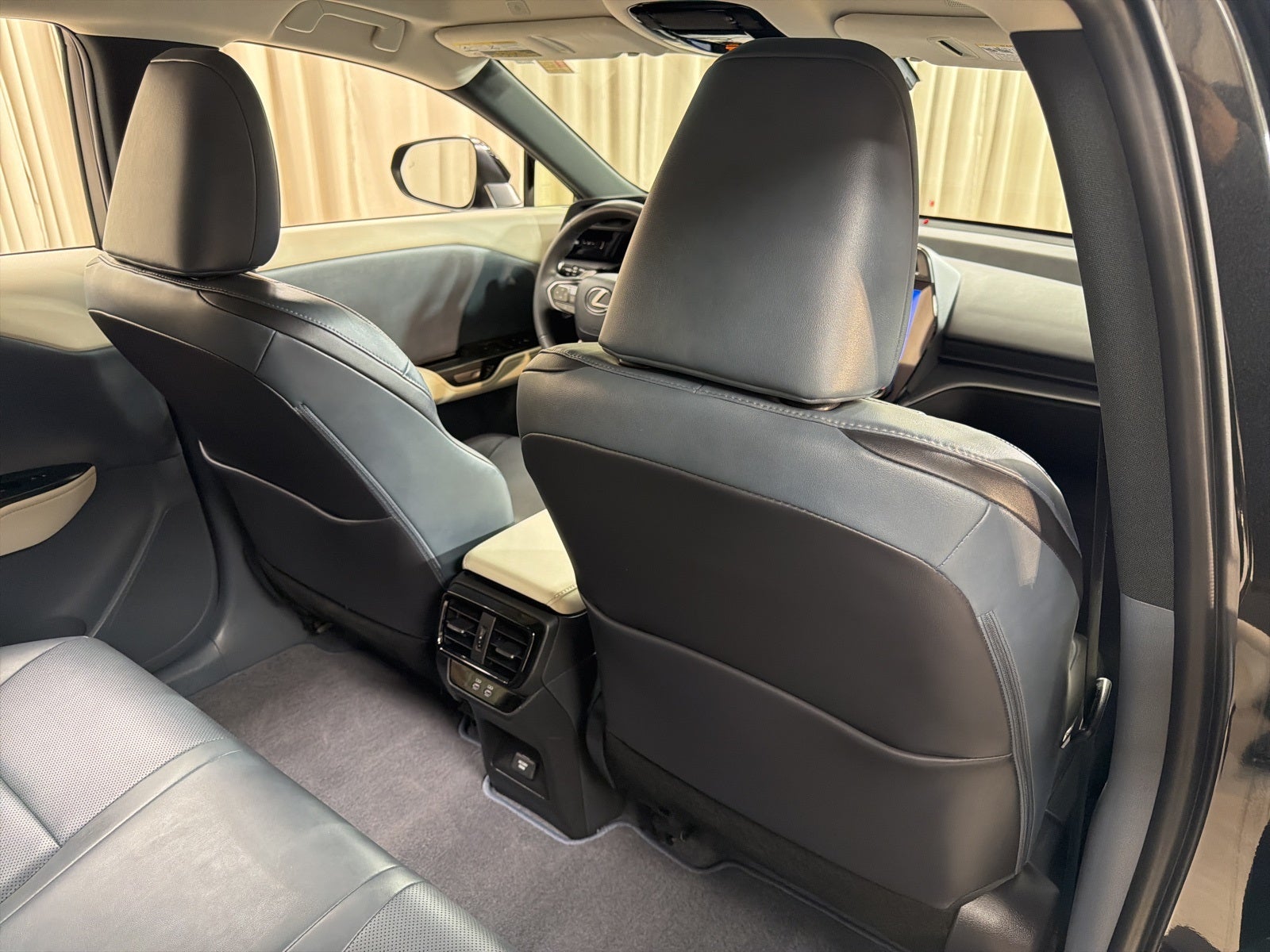 2024 Lexus RZ 450e Premium