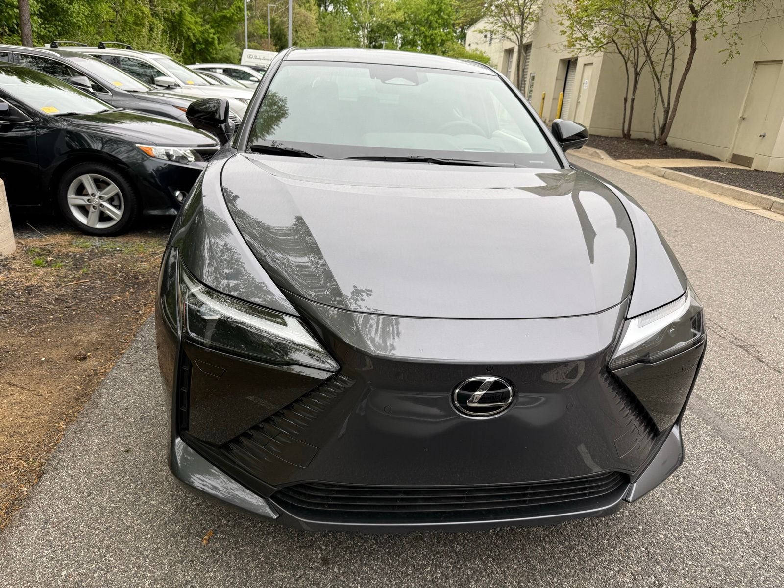 2023 Lexus RZ 450e Luxury