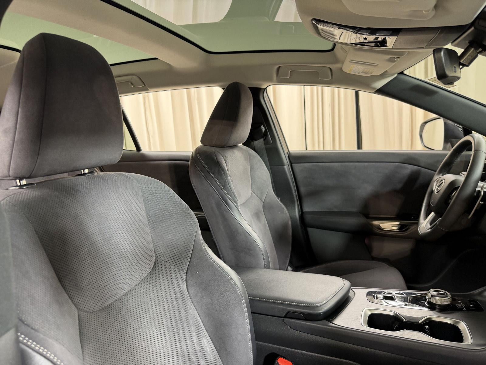 2023 Lexus RZ RZ 450e Luxury