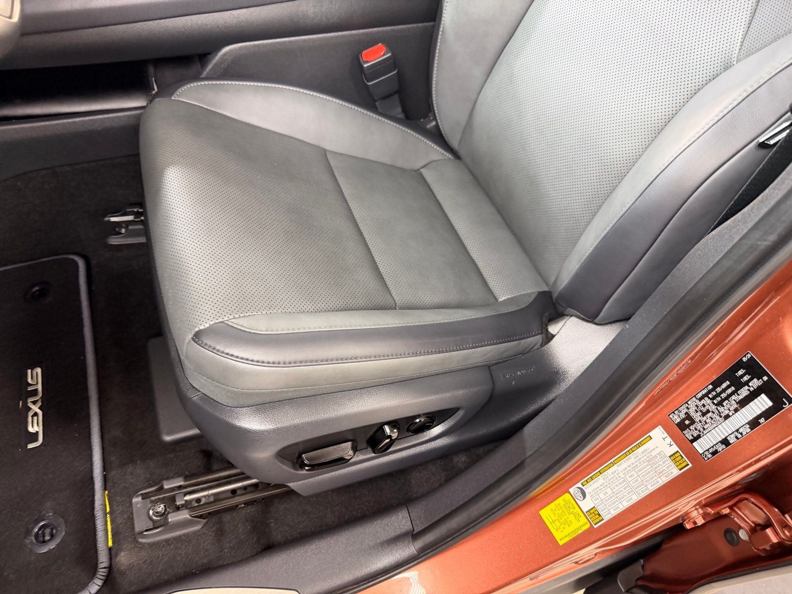 2024 Lexus RZ 450e Premium
