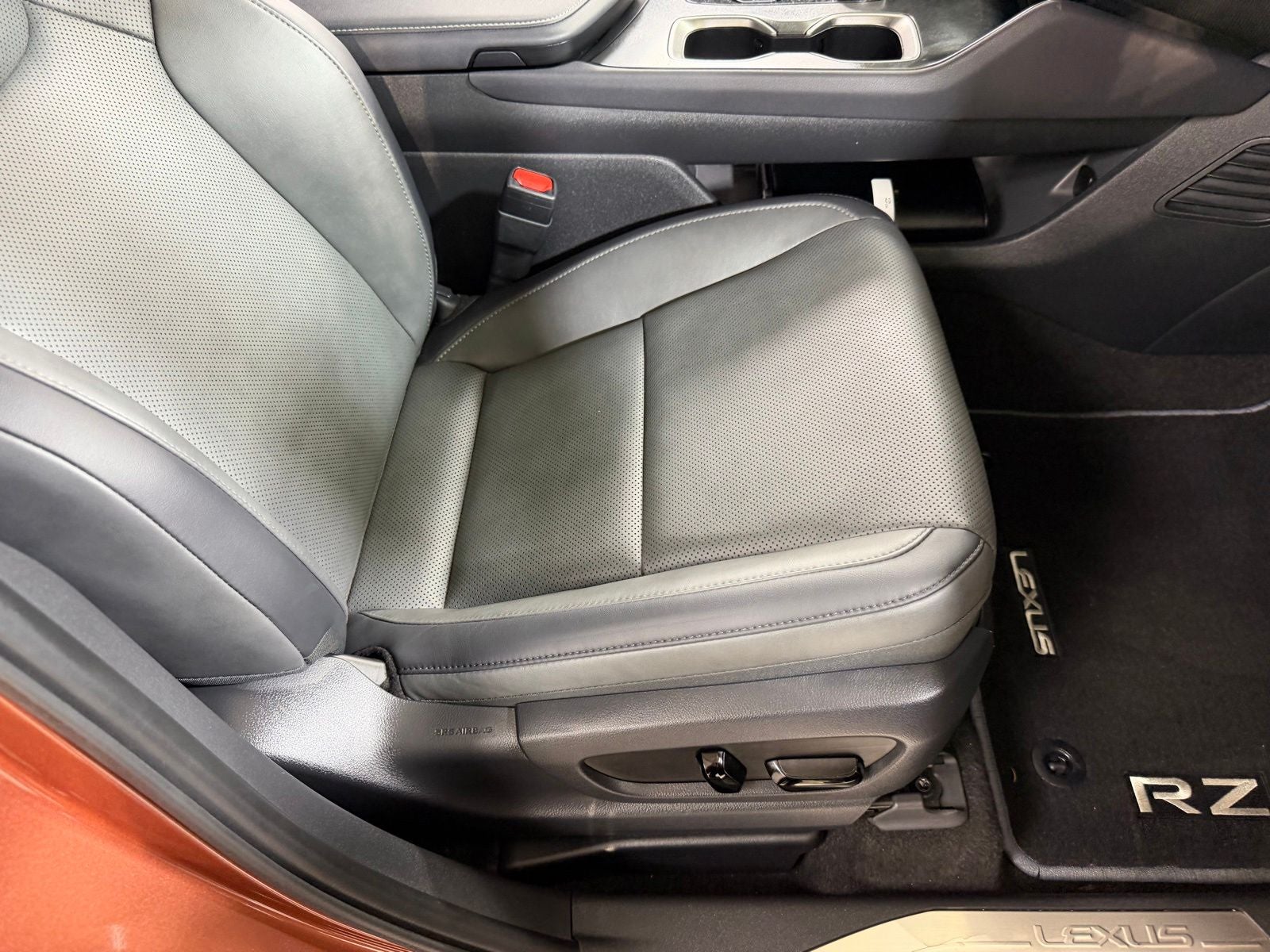 2024 Lexus RZ 450e Premium