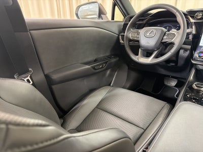 2025 Lexus RZ 450e Premium