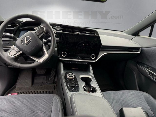 2023 Lexus RZ 450e Luxury