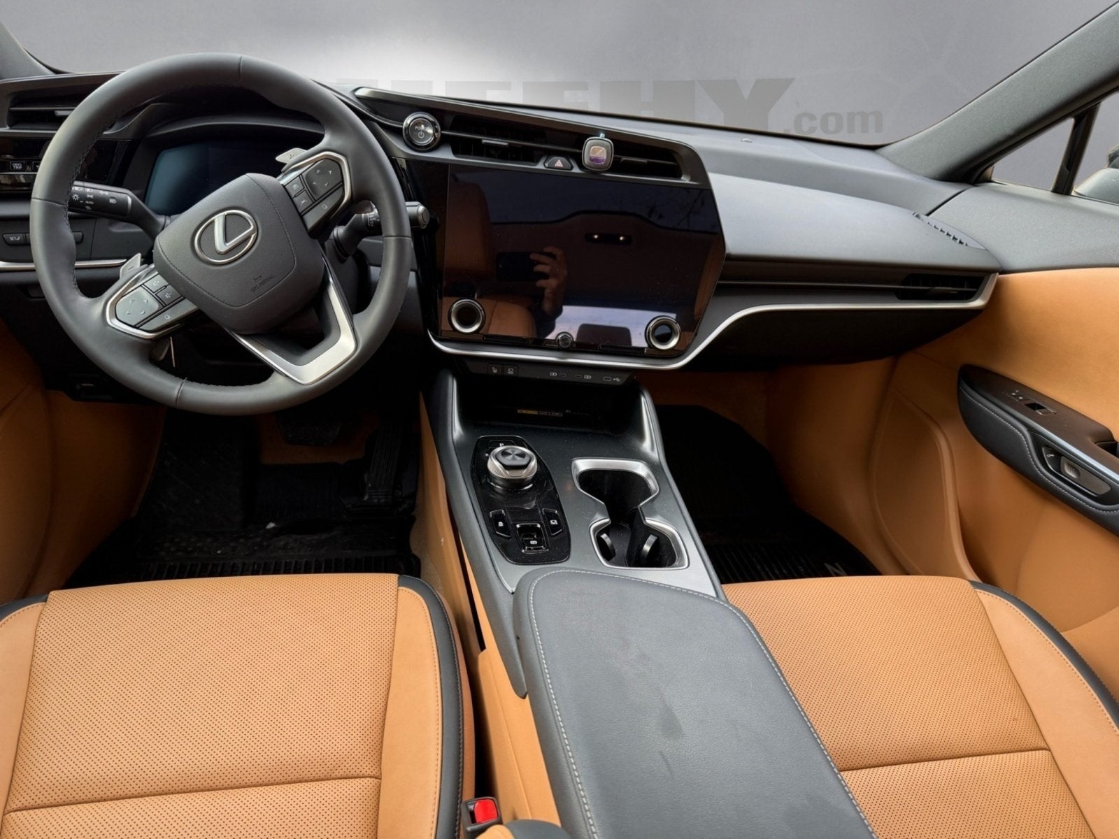 2025 Lexus RZ 450e Premium