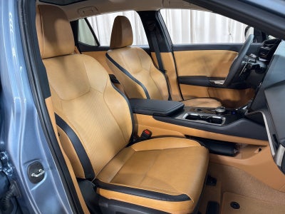 2025 Lexus RZ 450e Premium
