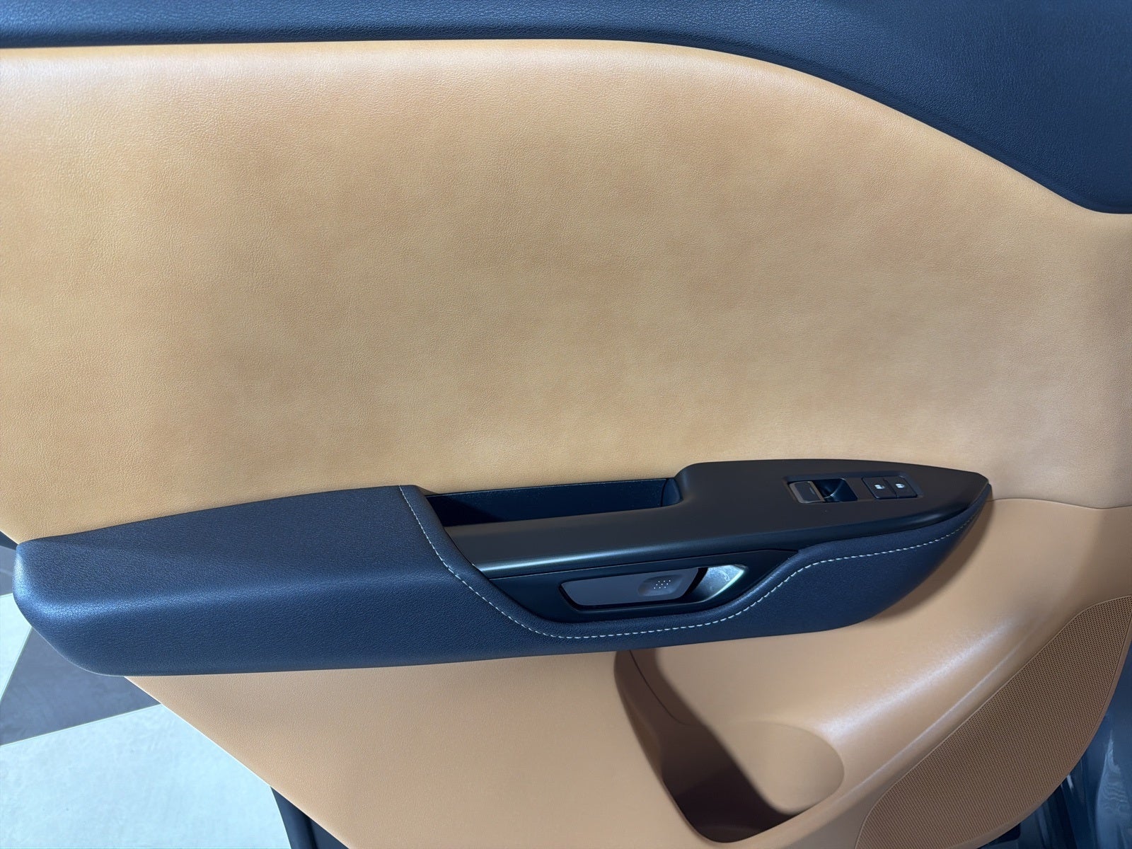 2025 Lexus RZ 450e Premium