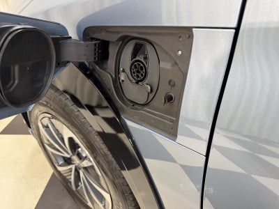 2025 Lexus RZ 450e Premium