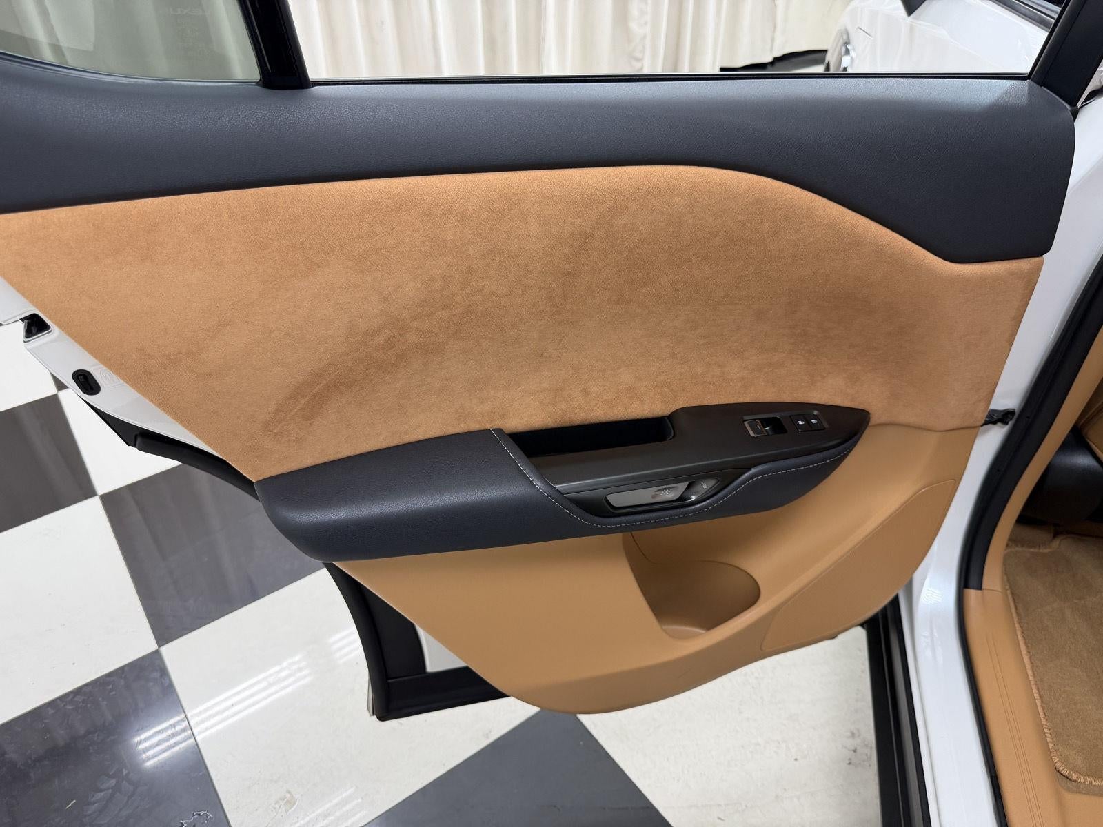 2023 Lexus Rz RZ 450e Luxury