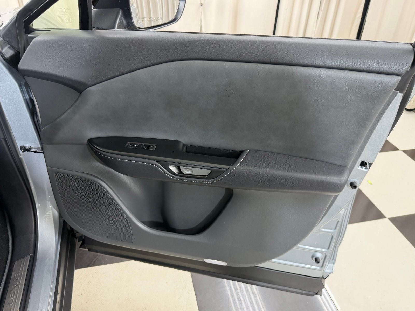 2023 Lexus RZ 450e Premium