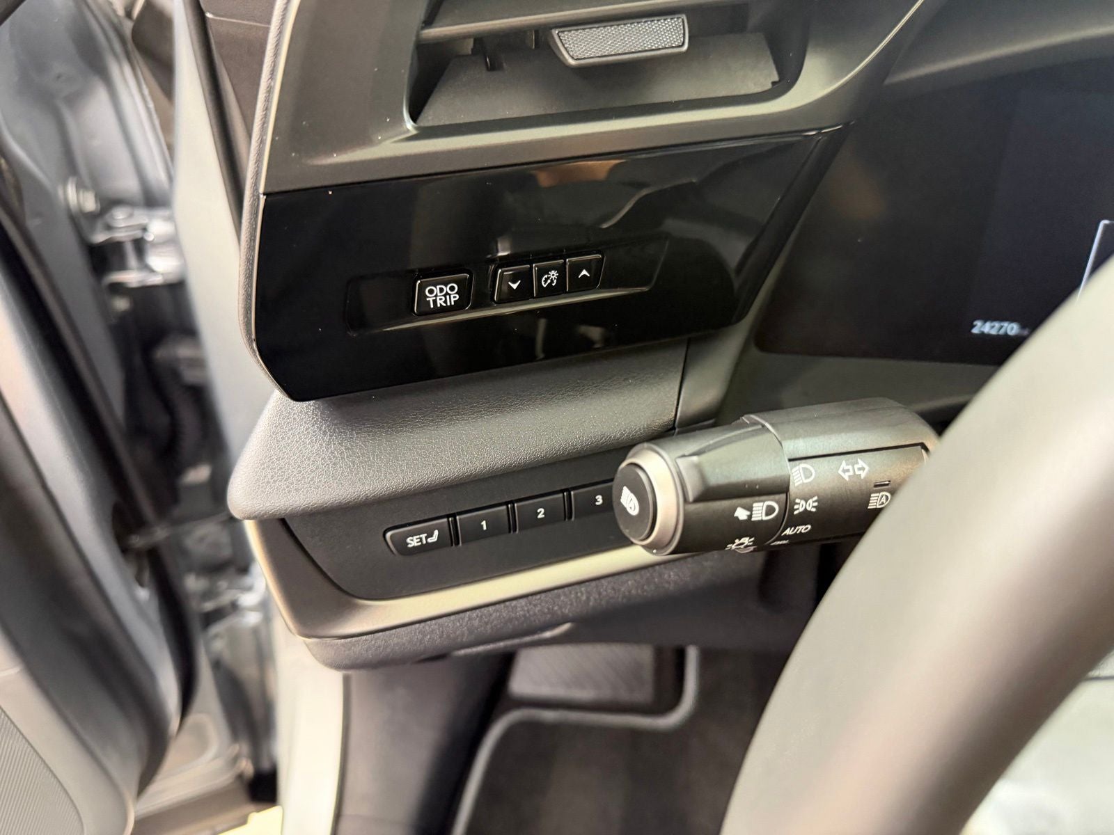 2023 Lexus RZ 450e Premium
