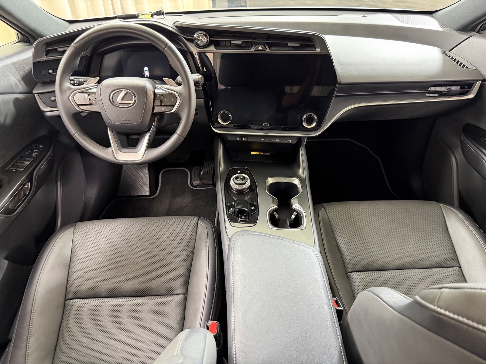 2023 Lexus RZ 450e Premium