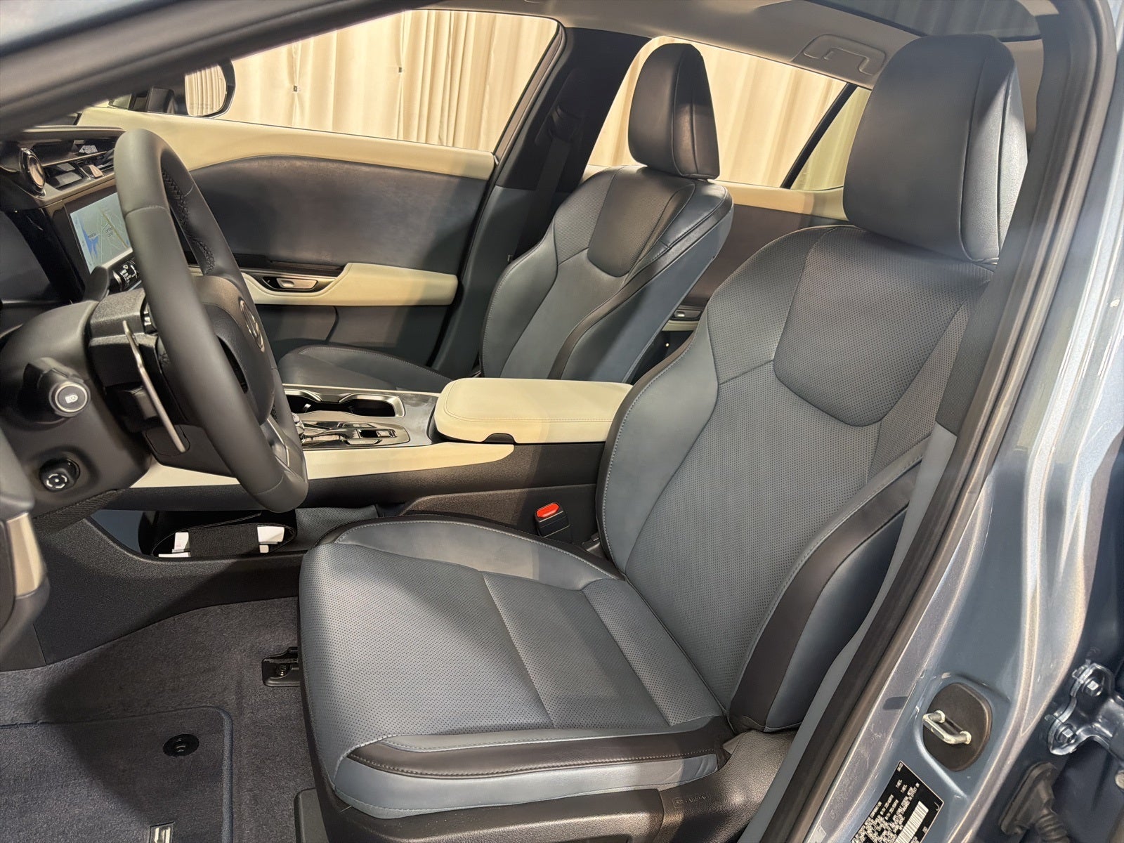 2023 Lexus RZ 450e Premium