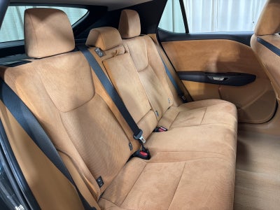 2023 Lexus RZ 450e Luxury