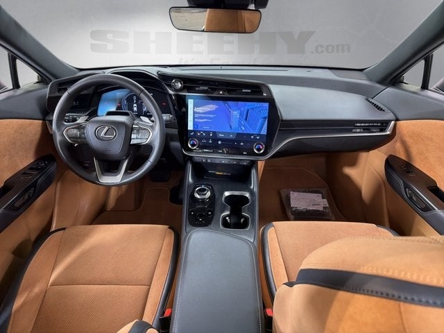 2023 Lexus RZ 450e Luxury