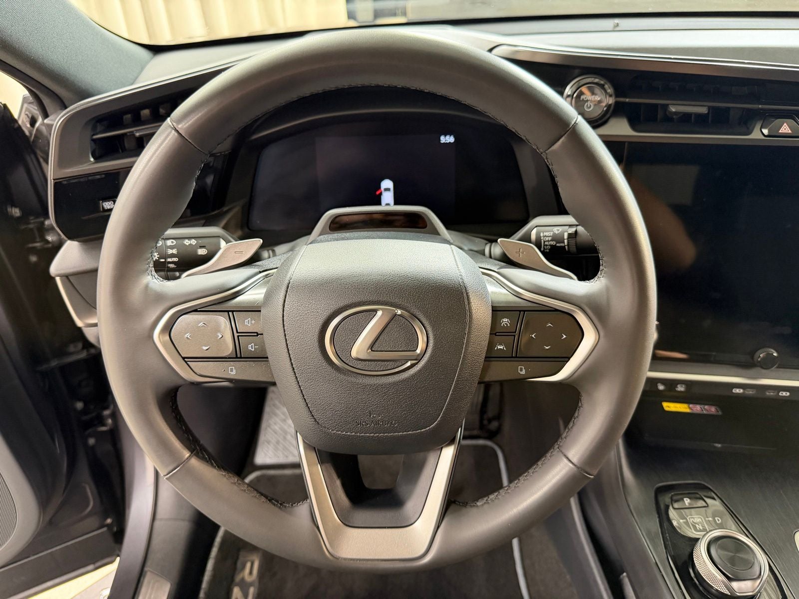 2023 Lexus RZ 450e Luxury