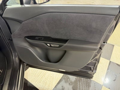 2023 Lexus RZ 450e Luxury