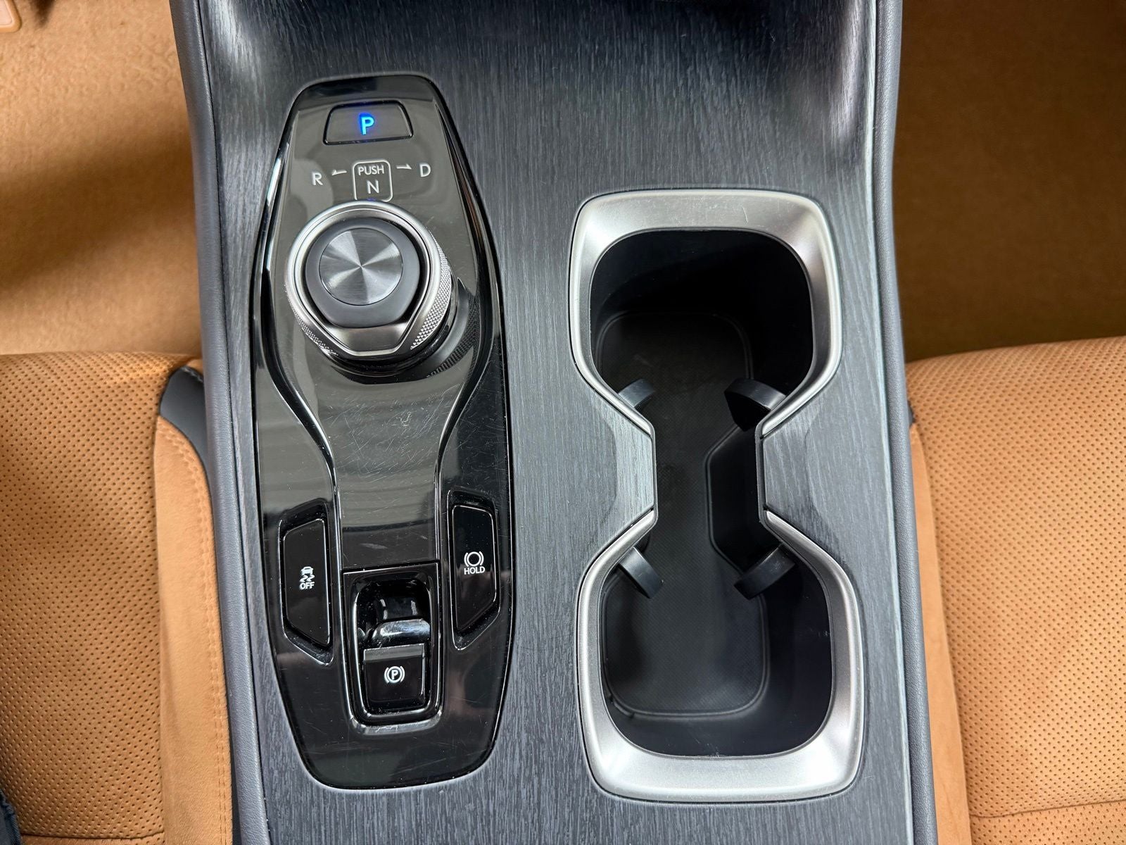 2023 Lexus RZ 450e Luxury