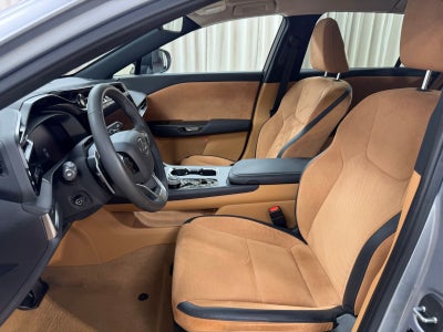 2023 Lexus RZ 450e Luxury