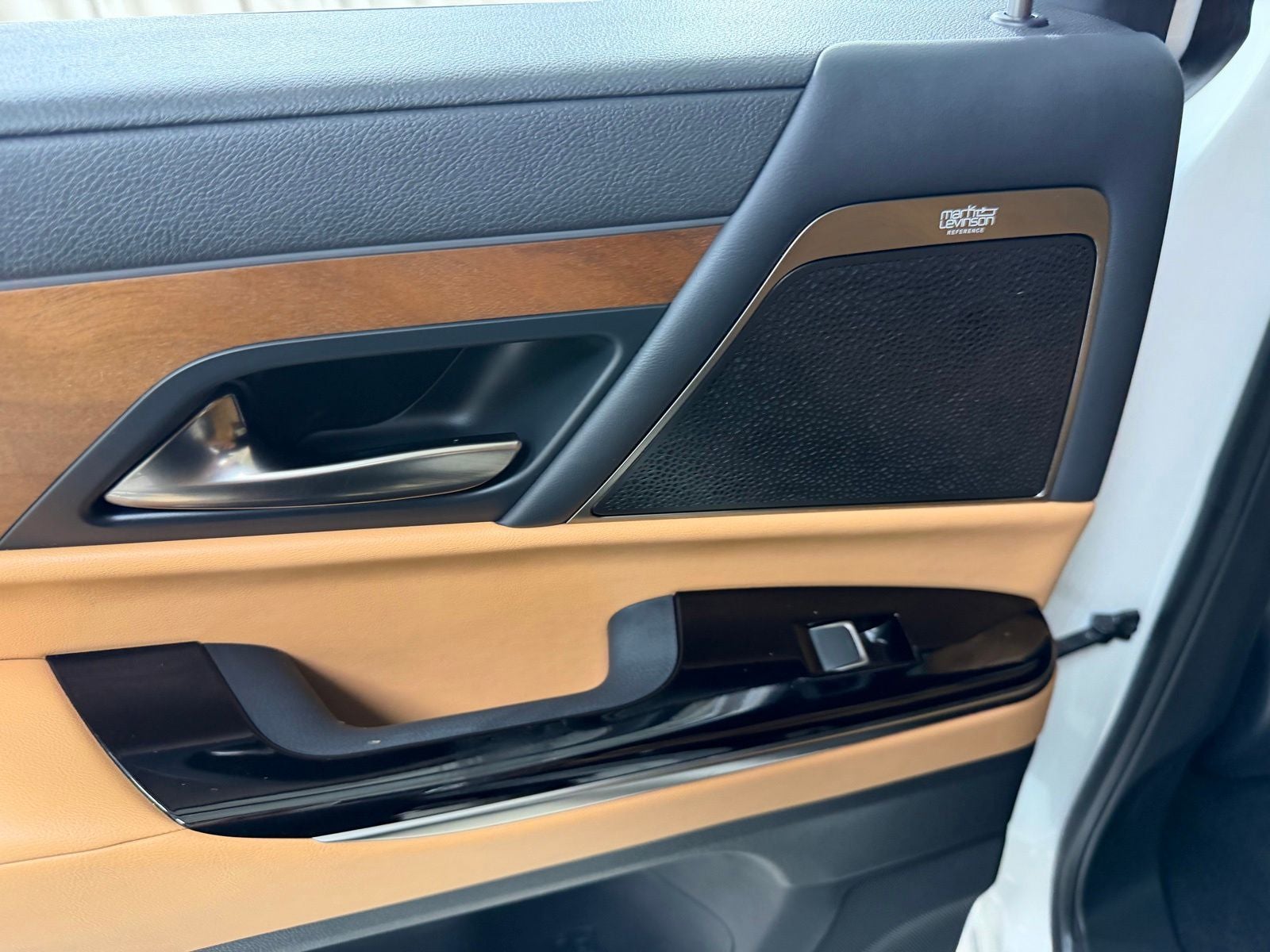 2024 Lexus LX 600 Premium