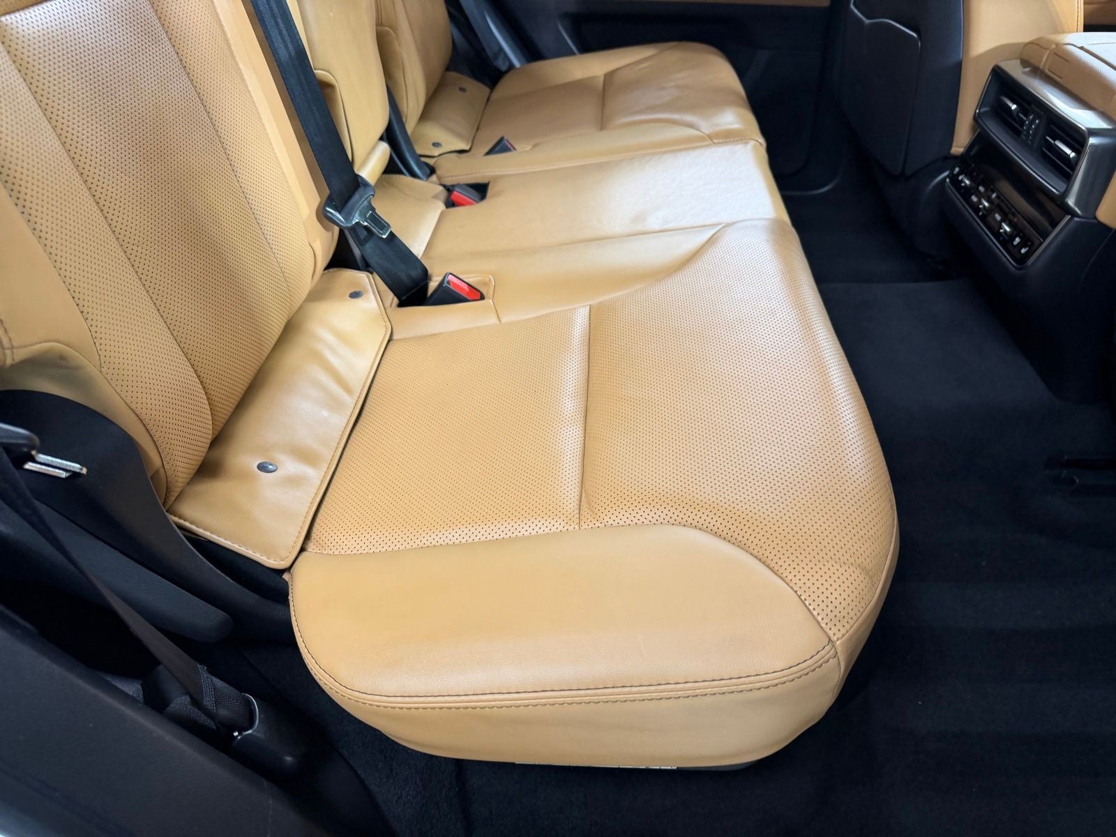 2024 Lexus LX 600 Premium