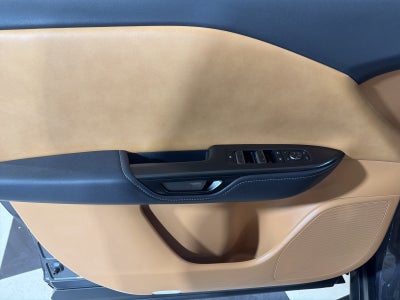 2024 Lexus RZ 300e Luxury