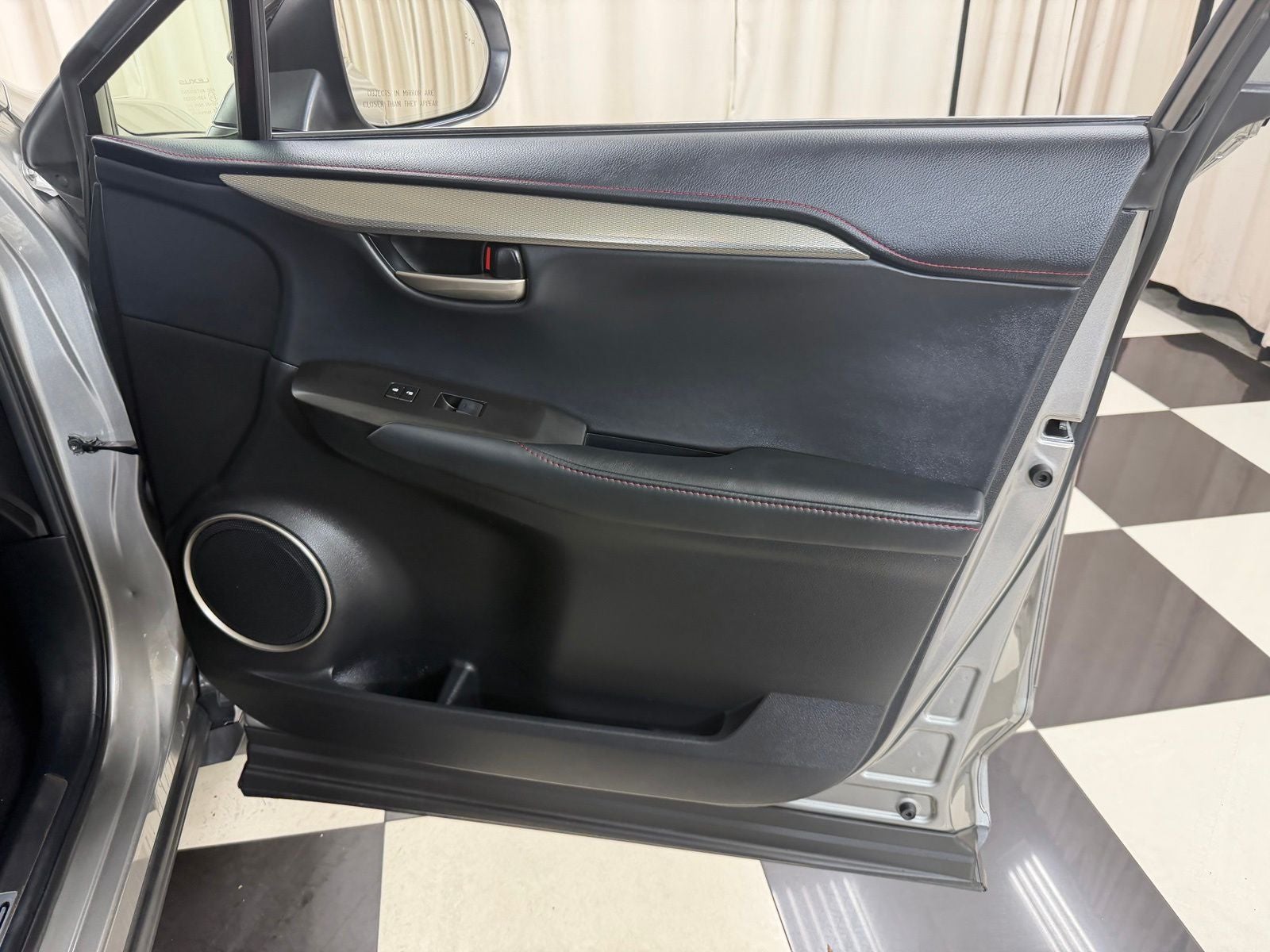2015 Lexus NX 200t F Sport