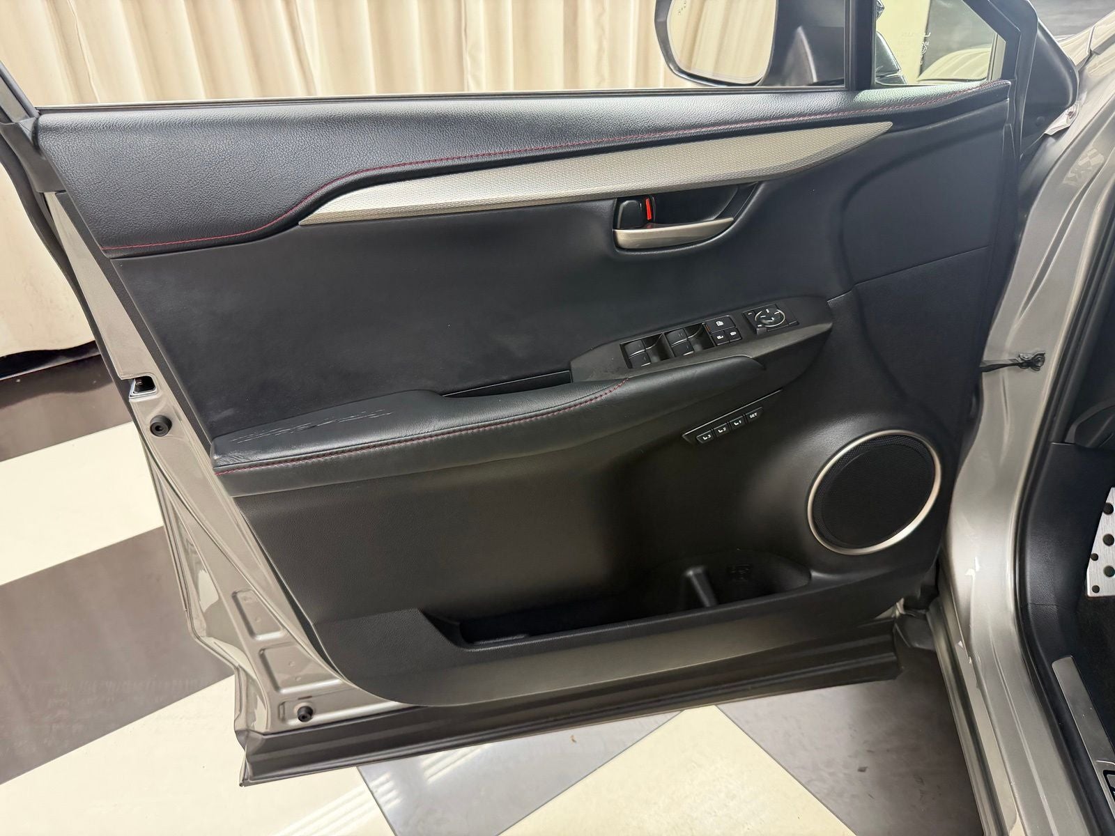 2015 Lexus NX 200t F Sport