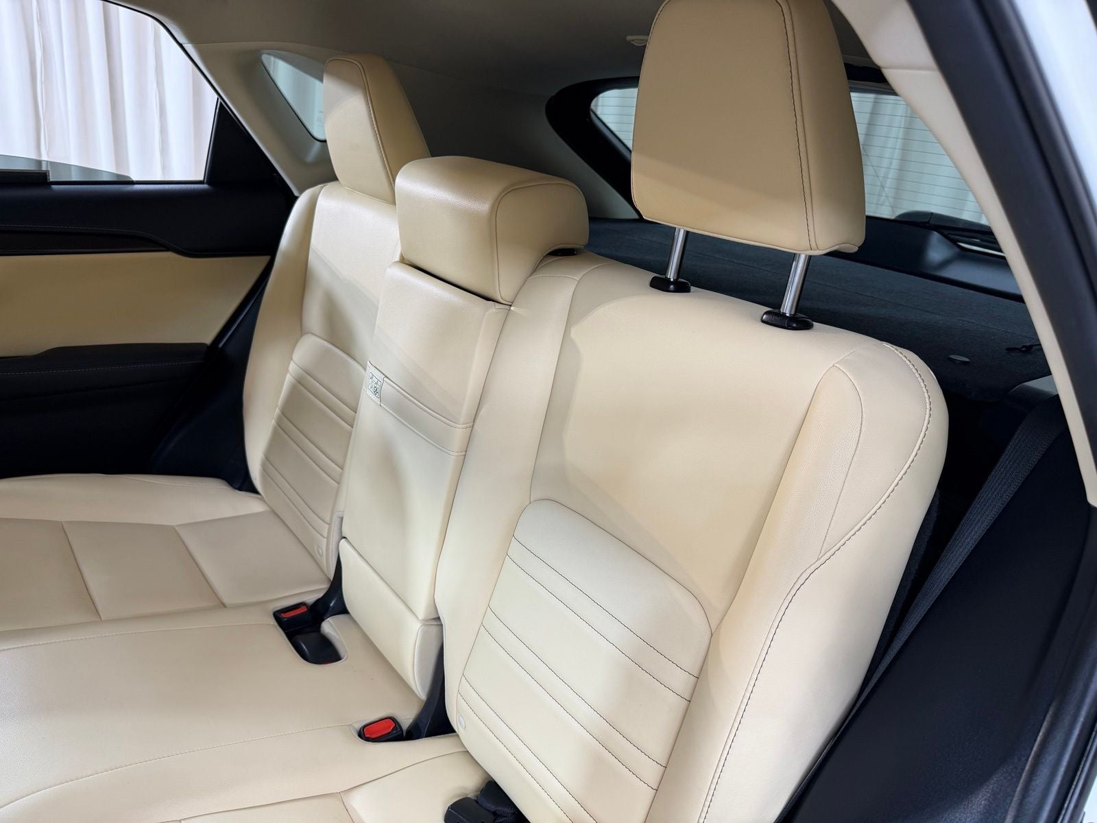 2017 Lexus NX 200t